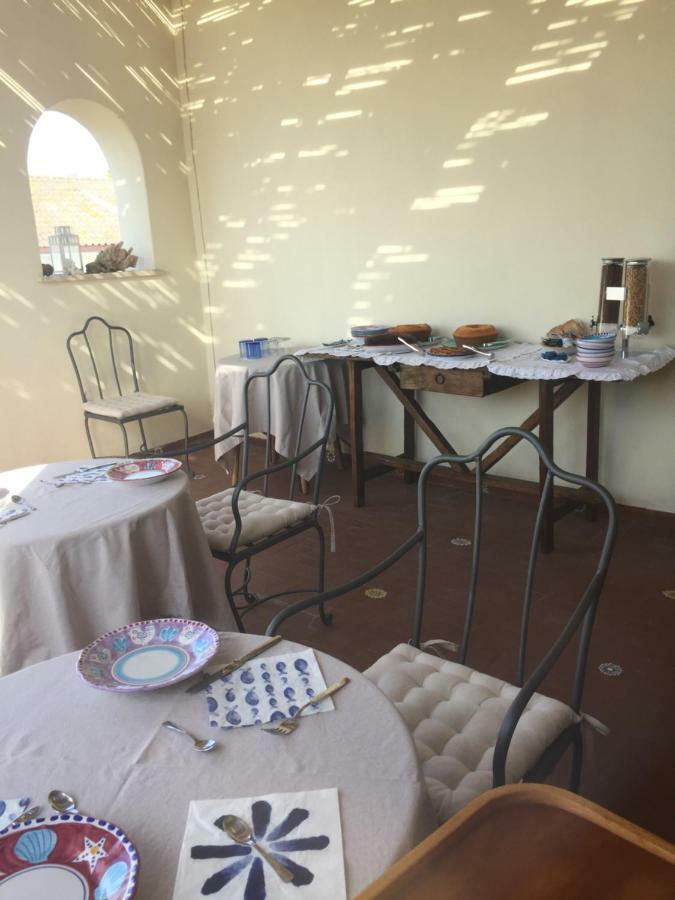 Nel Sole Di Daniel Bed & Breakfast San Felice Circeo Dış mekan fotoğraf