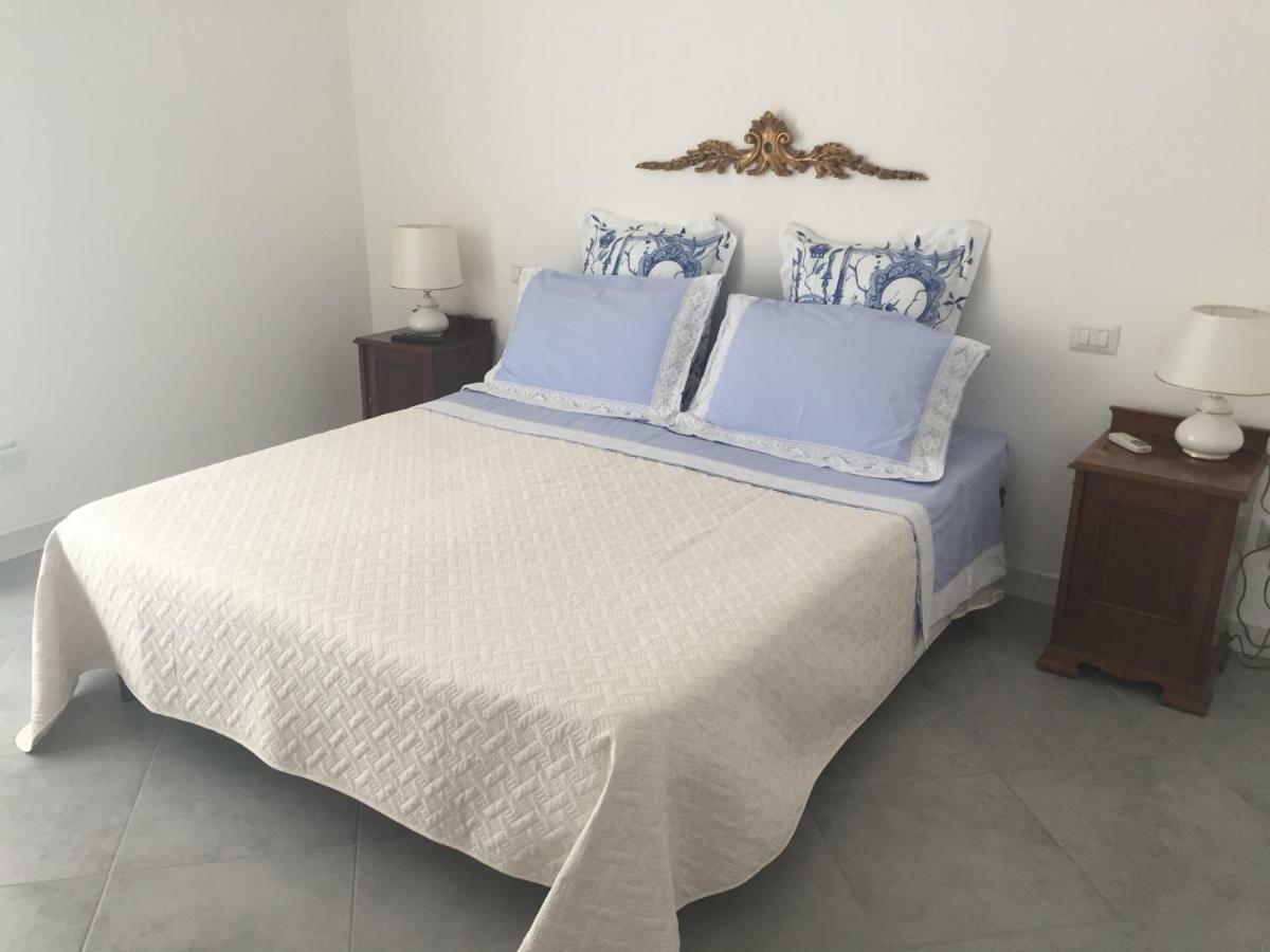 Nel Sole Di Daniel Bed & Breakfast San Felice Circeo Dış mekan fotoğraf